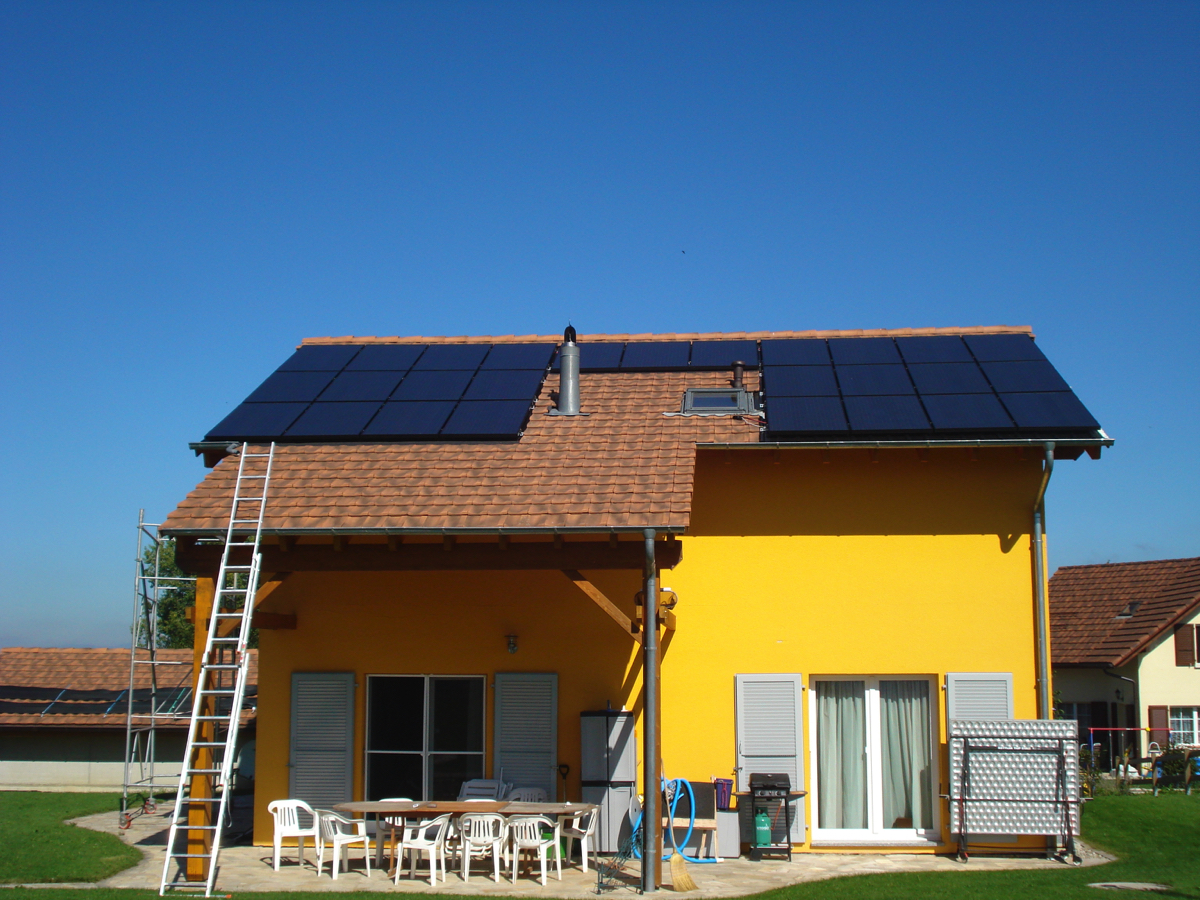 Centrale solaire de 6'480 Wc à 1609 Besencens