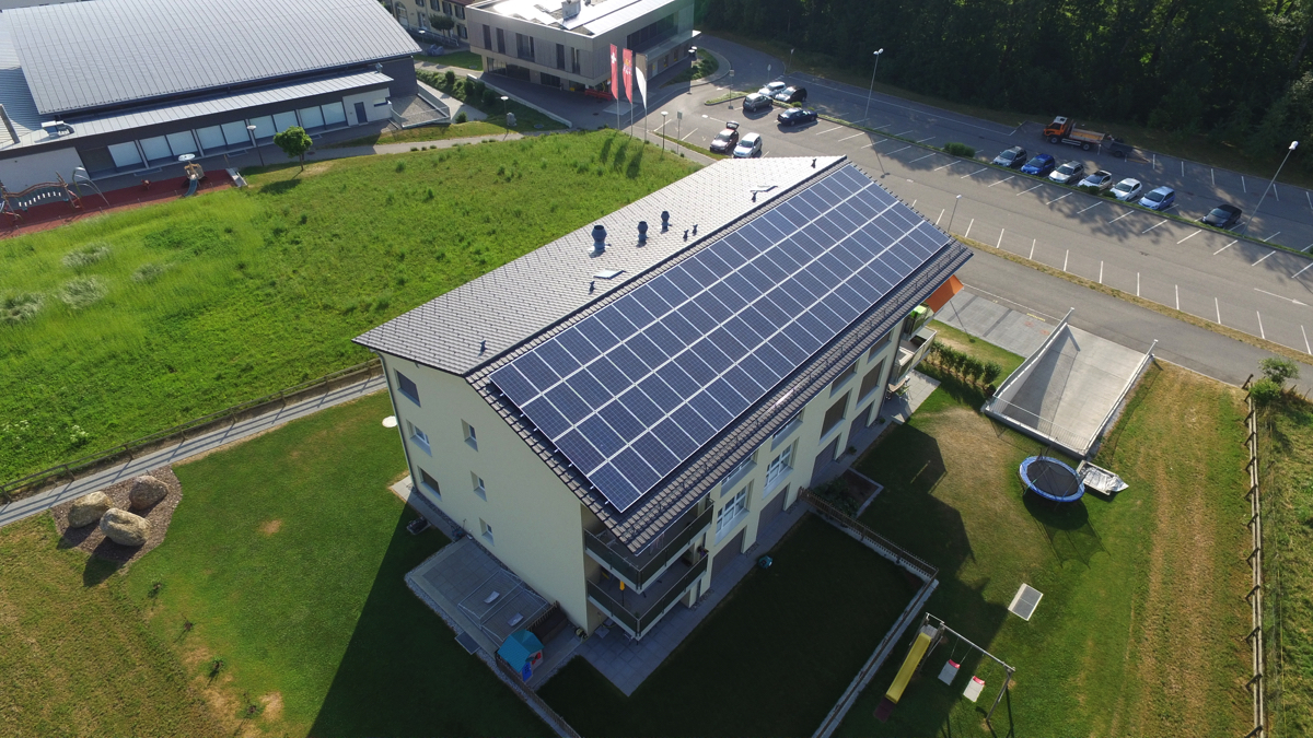 Centrale solaire de 24'480 Wc à 1678 Siviriez