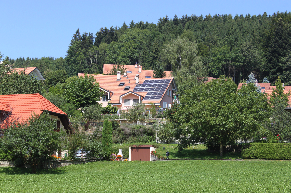 Centrale solaire de 6'360 Wc à 1675 Vauderens