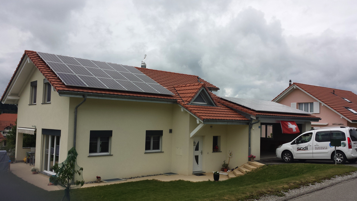 Centrale de 8'100 Wc à 1686 Grangettes-près-Romont