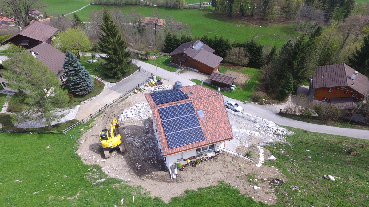 Centrale solaire de 6'480 Wc à 1669 Les Sciernes-d'Albeuve