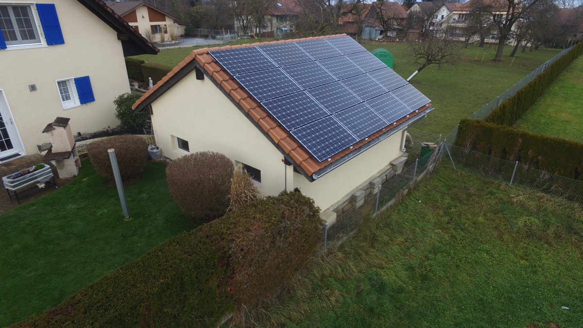 Centrale solaire de 4'320 Wc à 1038 Bercher